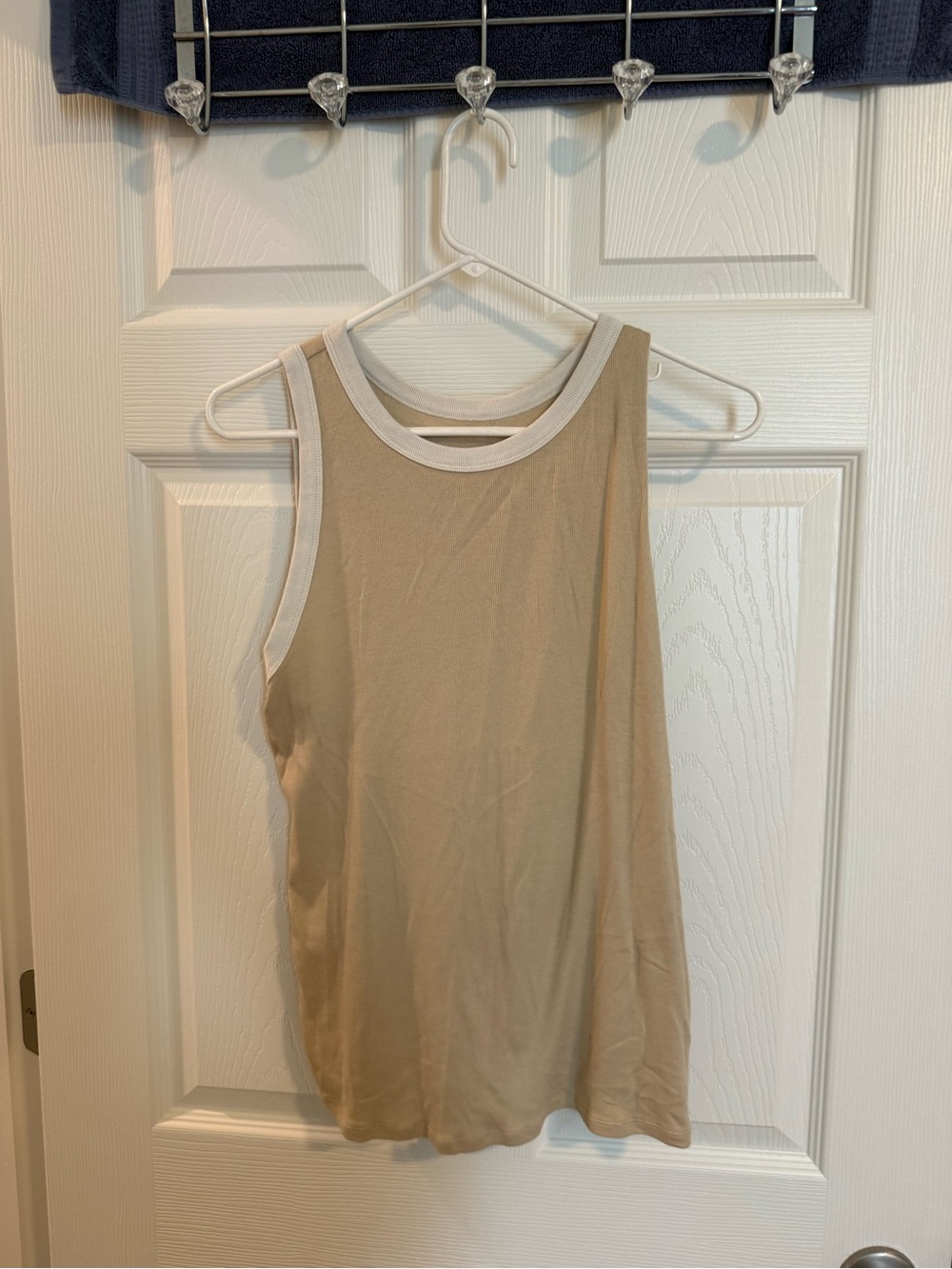 7 assorted colors a new day tank tops